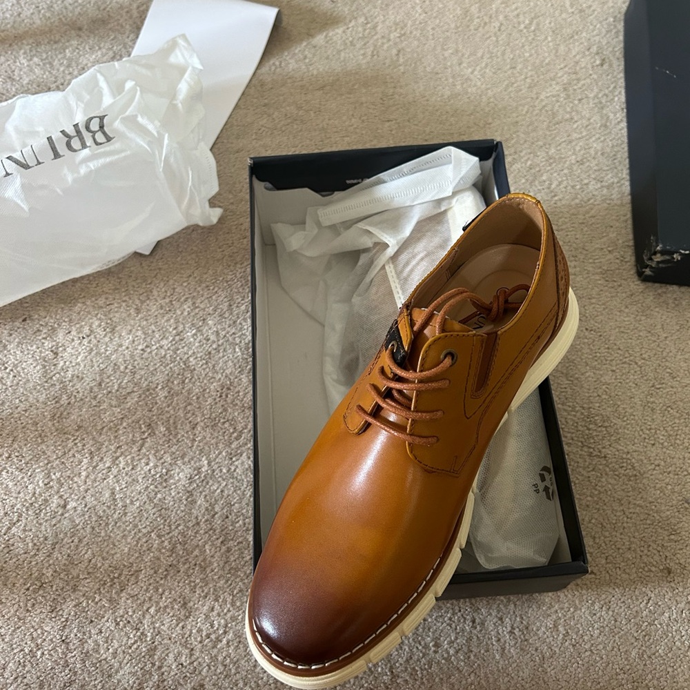 Bruno Marc Tan Leather Oxfords with Classic Design